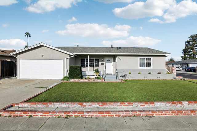 7865 Tamarack Dr, Dublin, CA 94568