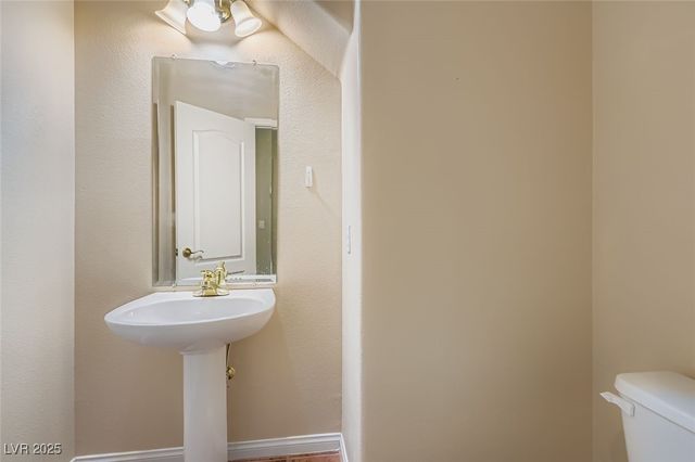 9037 Alpine Peaks Avenue, Las Vegas, NV 89147