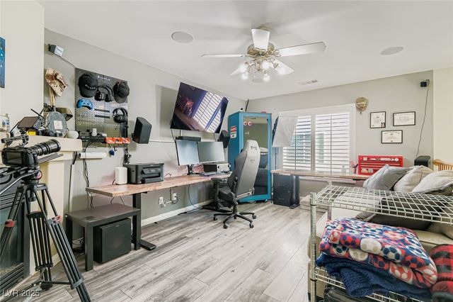 9037 Alpine Peaks Avenue, Las Vegas, NV 89147