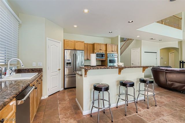 9037 Alpine Peaks Avenue, Las Vegas, NV 89147