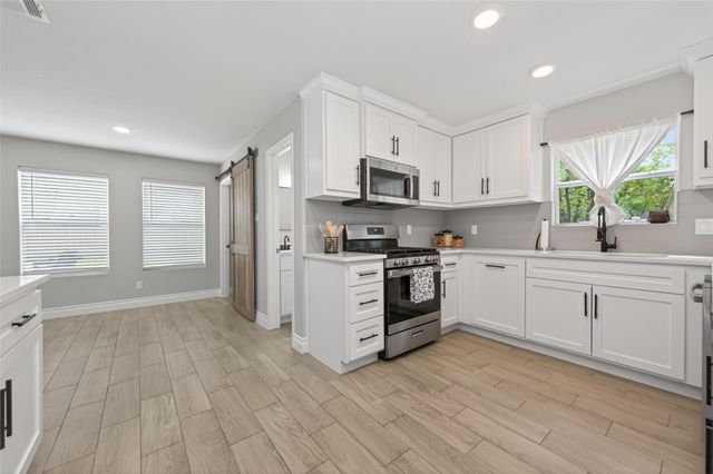 2127 Whispering Trails Circle, Kingwood, TX 77339