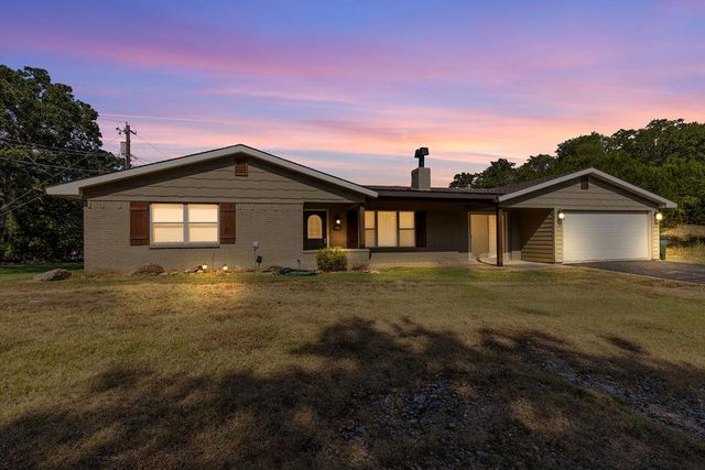 3922 Forrest Road, Sulphur, OK 73086