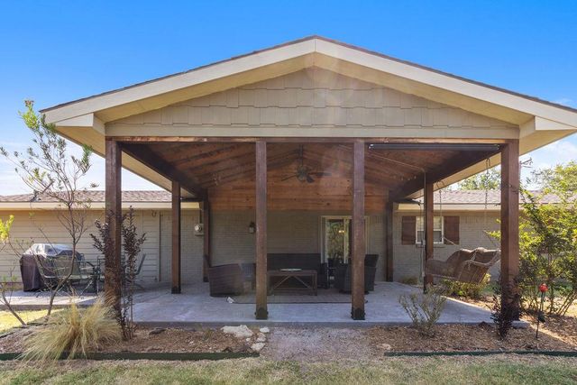 3922 Forrest Road, Sulphur, OK 73086