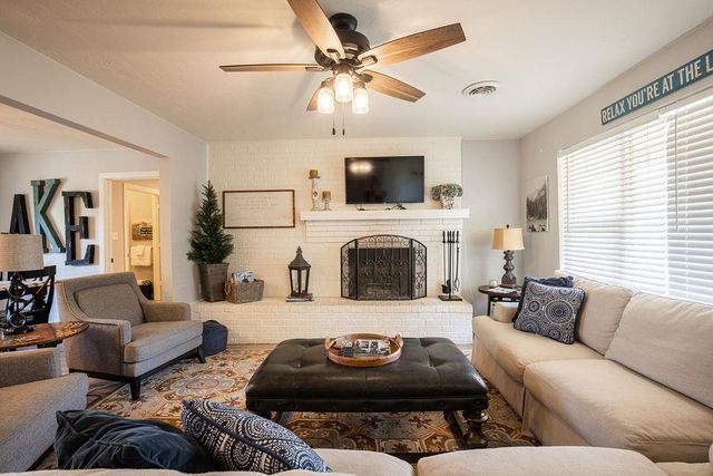 3922 Forrest Road, Sulphur, OK 73086