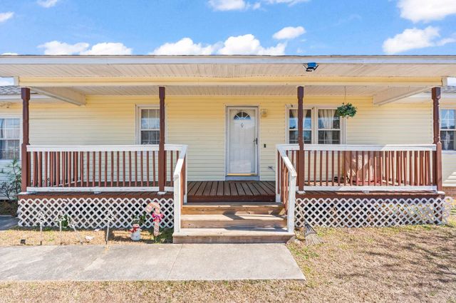 202 Luttie Rd., Myrtle Beach, SC 29588