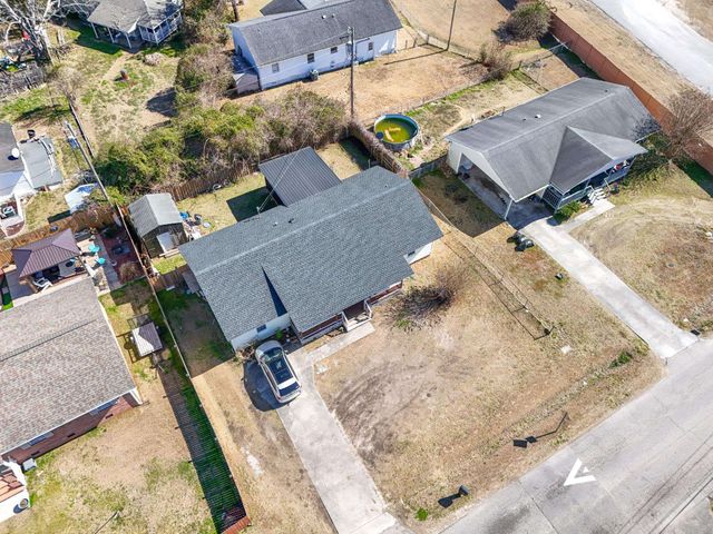 202 Luttie Rd., Myrtle Beach, SC 29588