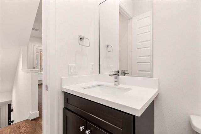 2777 Clinton Drive, Houston, TX 77020