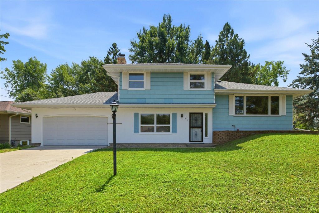 1277 Imperial Lane, New Brighton, MN 55112 — exterior
