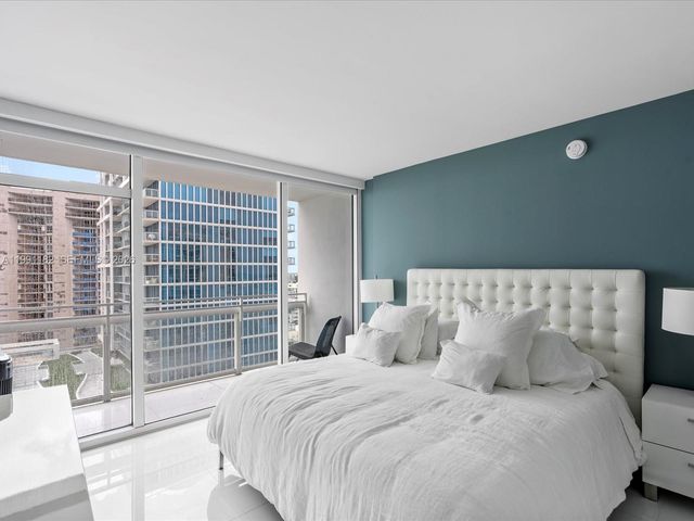 6801 Collins Ave 1208, Miami Beach, FL 33141