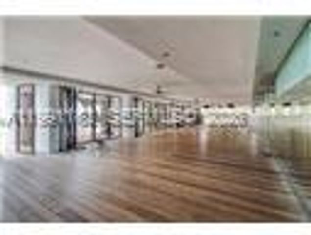 6801 Collins Ave 1208, Miami Beach, FL 33141
