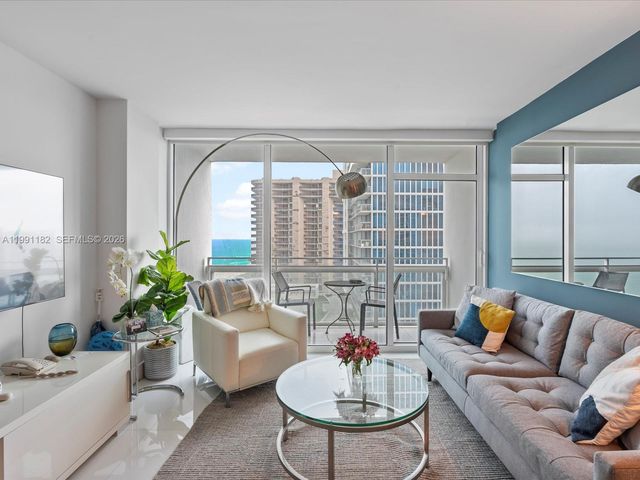 6801 Collins Ave 1208, Miami Beach, FL 33141