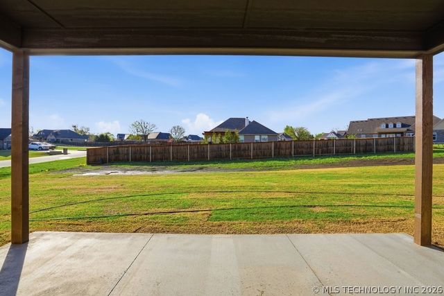2116 E 45th Circle, Sand Springs, OK 74063