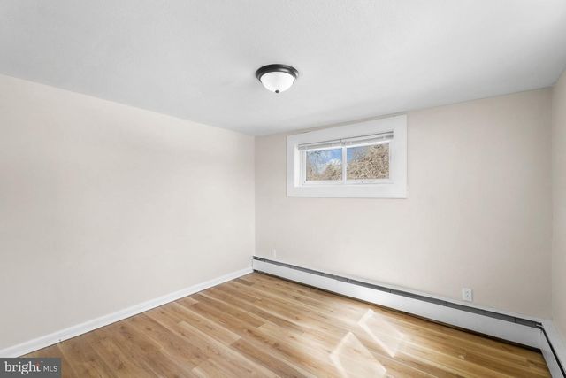 1241 CLAYTON RD, Williamstown, NJ 08094