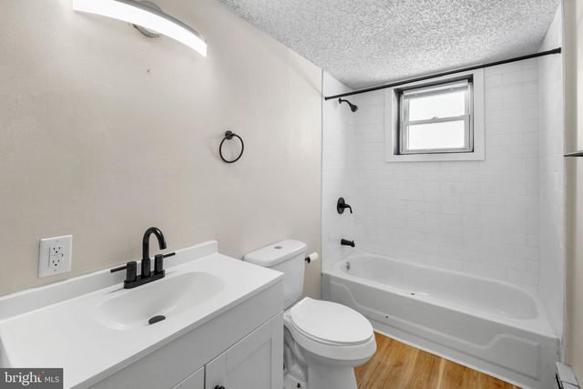 1241 CLAYTON RD, Williamstown, NJ 08094