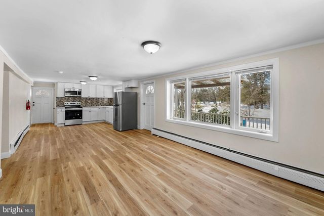 1241 CLAYTON RD, Williamstown, NJ 08094