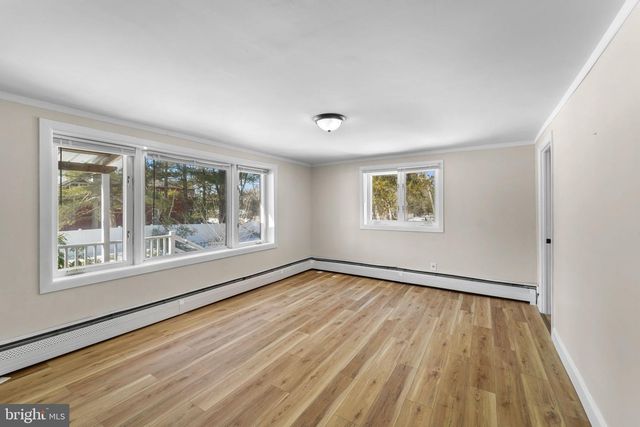 1241 CLAYTON RD, Williamstown, NJ 08094