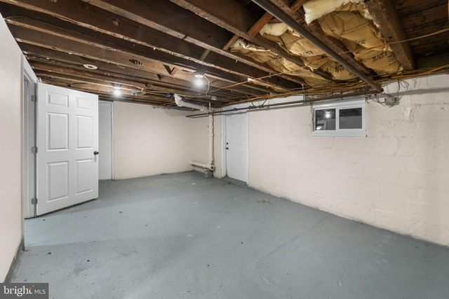 1241 CLAYTON RD, Williamstown, NJ 08094