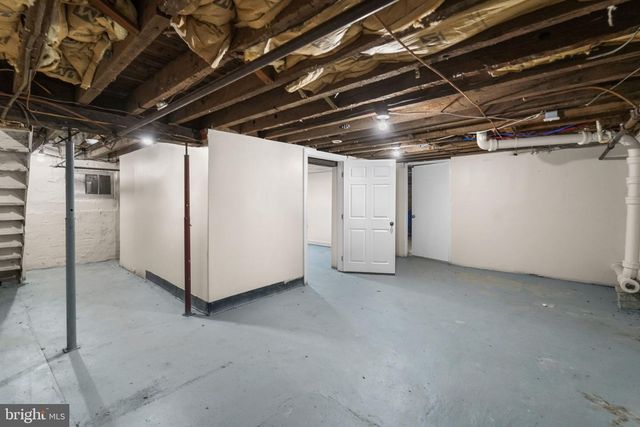 1241 CLAYTON RD, Williamstown, NJ 08094