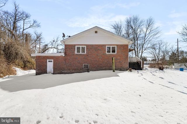 1241 CLAYTON RD, Williamstown, NJ 08094