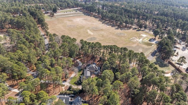 32 Glenbarr Court, Pinehurst, NC 28374