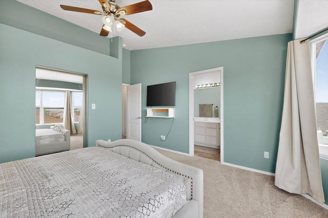 7612 Banyon Avenue NW, Albuquerque, NM 87114