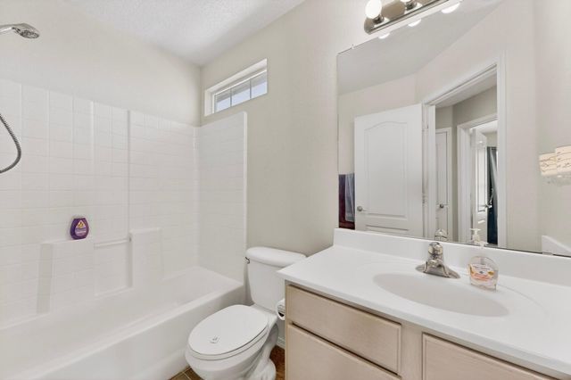 7612 Banyon Avenue NW, Albuquerque, NM 87114