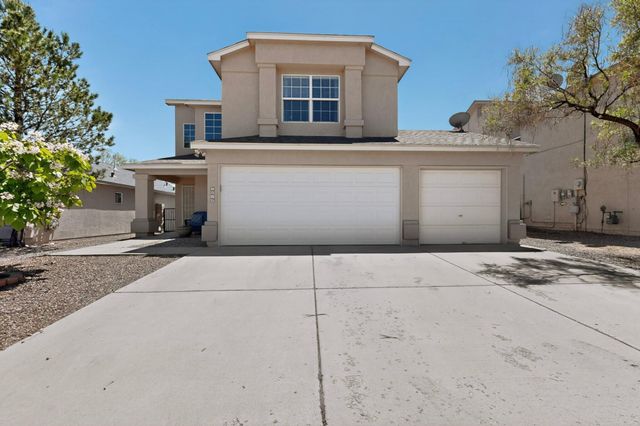7612 Banyon Avenue NW, Albuquerque, NM 87114