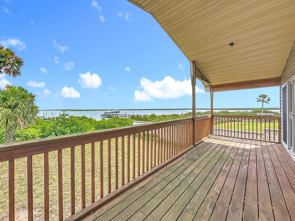 17 Salt Run Court, St Augustine, FL 32080