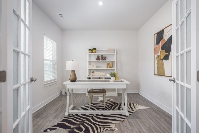 1610 Lila Dr, Murfreesboro, TN 37128