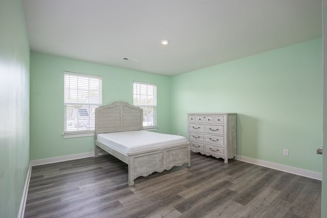 1610 Lila Dr, Murfreesboro, TN 37128