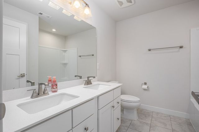 1610 Lila Dr, Murfreesboro, TN 37128