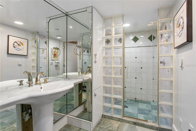 775 LONGBOAT CLUB ROAD 808, Longboat Key, FL 34228