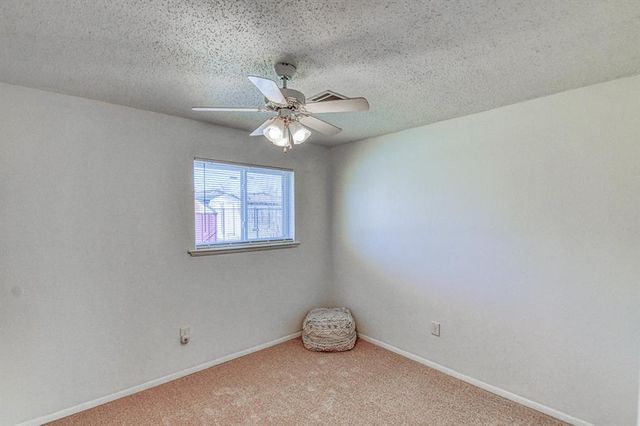 2704 Yorkshire Avenue, Moore, OK 73160