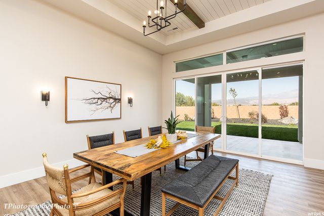 56 W ELINOR LN, Washington, UT 84780