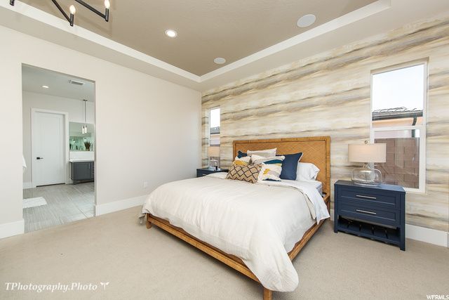 56 W ELINOR LN, Washington, UT 84780