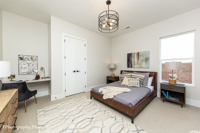 56 W ELINOR LN, Washington, UT 84780