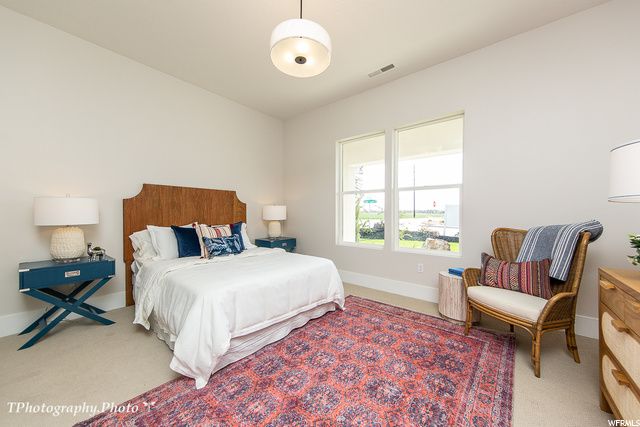 56 W ELINOR LN, Washington, UT 84780