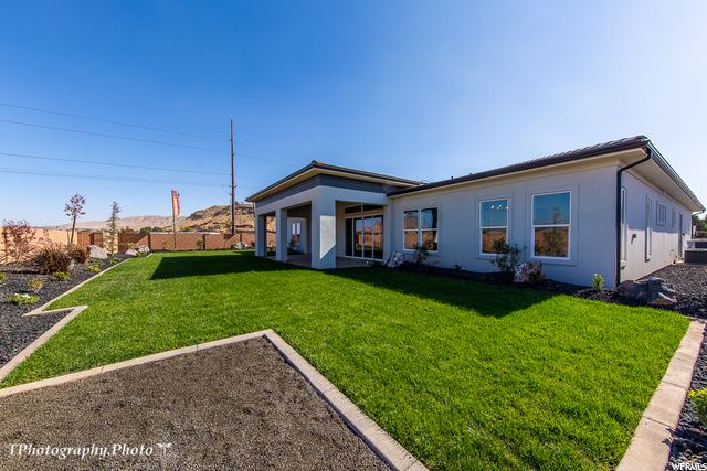 56 W ELINOR LN, Washington, UT 84780