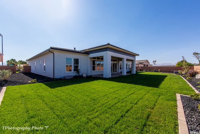 56 W ELINOR LN, Washington, UT 84780