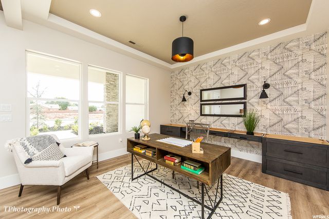 56 W ELINOR LN, Washington, UT 84780