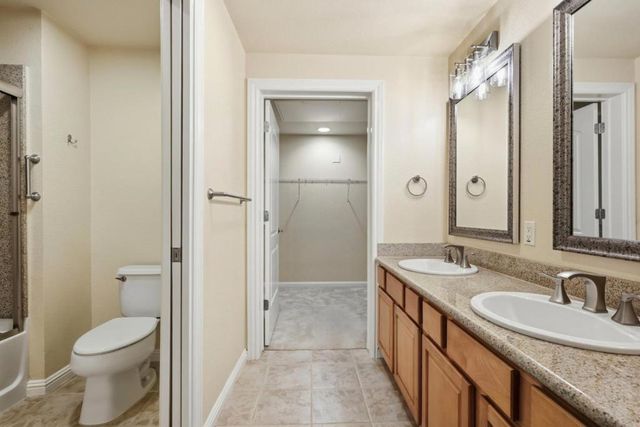 2210 Gellert Boulevard 5107, South San Francisco, CA 94080