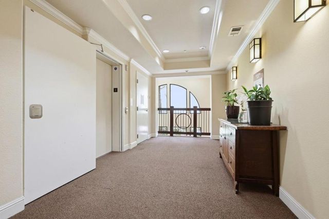 2210 Gellert Boulevard 5107, South San Francisco, CA 94080