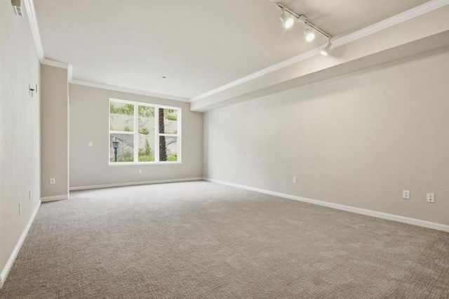 2210 Gellert Boulevard 5107, South San Francisco, CA 94080