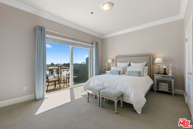 11840 Dorothy Street 402, Los Angeles, CA 90049