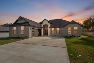 2317 Neches Street, Granbury, TX 76048
