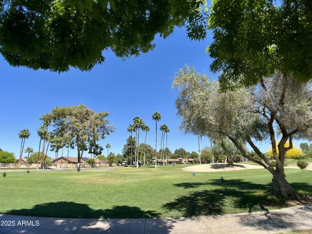 9734 W KERRY Lane, Peoria, AZ 85382