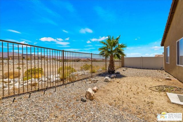 62466 N Starcross Drive, Desert Hot Springs, CA 92240