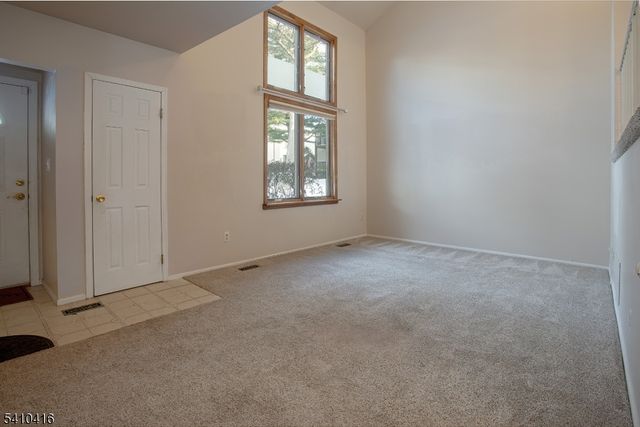 15291 Aspen Ct 291, Stanhope Boro, NJ 07874