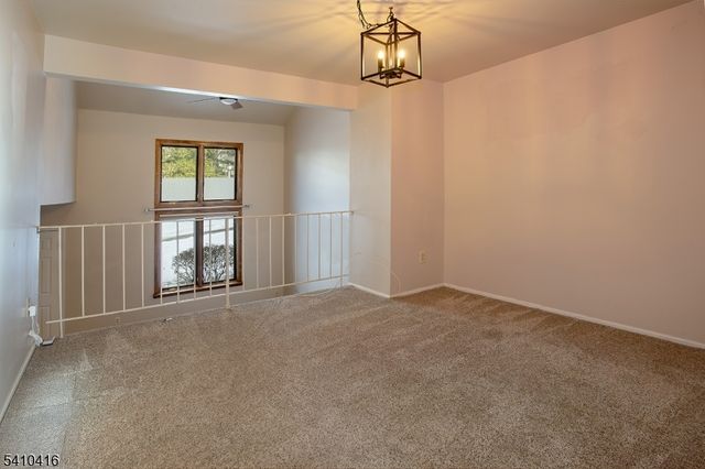 15291 Aspen Ct 291, Stanhope Boro, NJ 07874