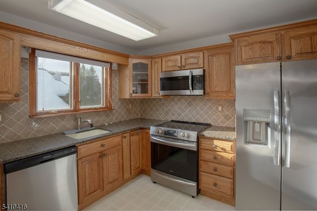 15291 Aspen Ct 291, Stanhope Boro, NJ 07874